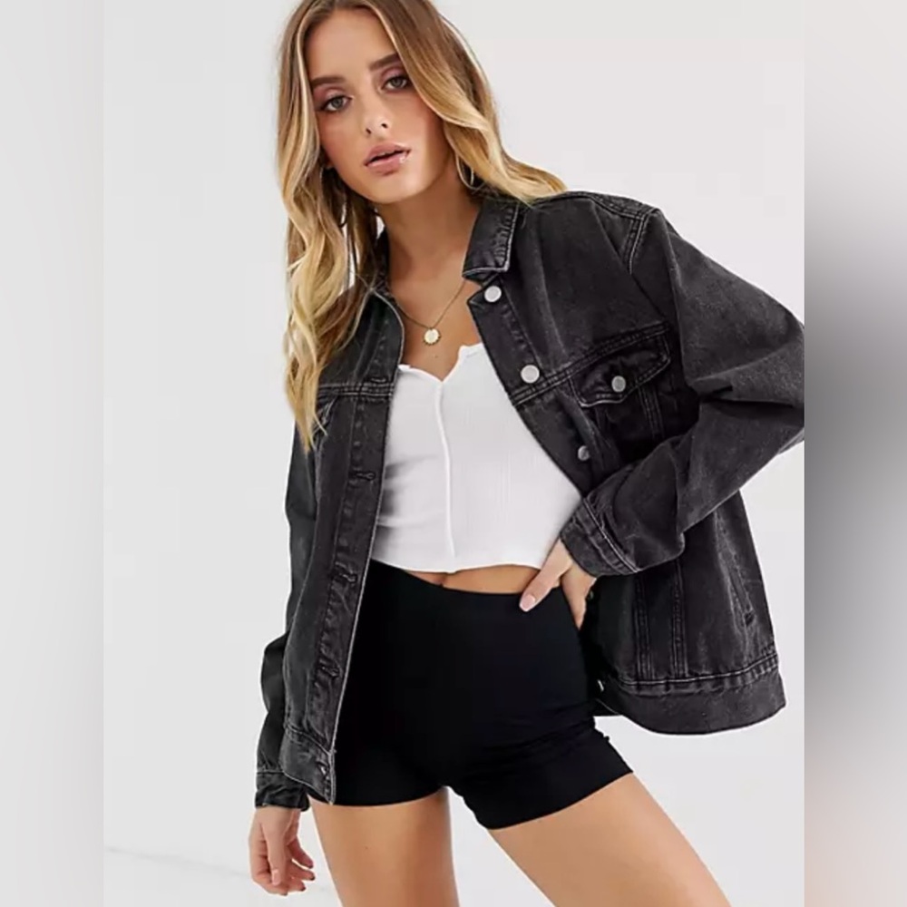 MISSGUIDED Oversized Black Washed Denim Jacket
